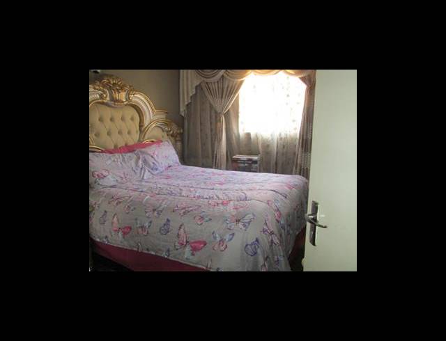 2 BEDROOM TOWNHOUSE FOR SALE IN ALBERTON NORTH